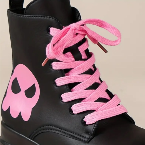 ๐ Platform Ankle Boots - Skull Print - Lace Up - Punk - Square Toe Short Boots - Picture 9 of 17